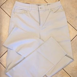 NWT GV Amanda slim leg classic rise 10average pant